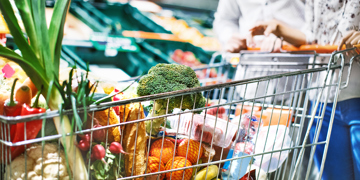 Loyalty Programs and Exit Costs